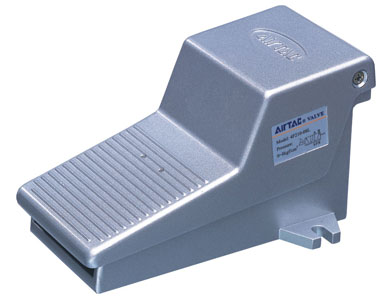 4F Series Foot Pedal van (5/2 way) — AirTAC