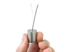Cảm biến gia tốc dạng capsule thân nhỏ Hansford Sensors