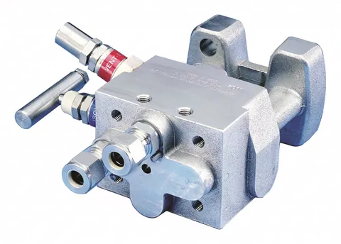 TESCOM Anderson Greenwood Series AS4 TVIS 2/4 Manifold – manifold chênh áp cho transmitter