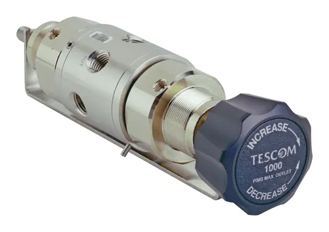 TESCOM CR441800 Series – hệ thống chuyển đổi chai khí tự động (changeover)